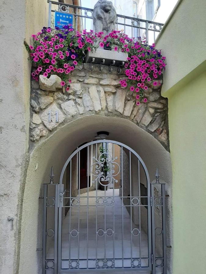 Ferienwohnung Casa Aurelia - Mali Tone Krk Town Exterior foto